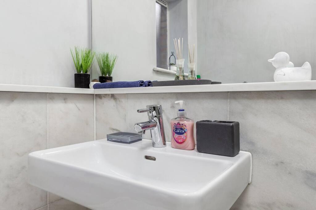 Sleep4 In Heart Of Fitzrovia Near Oxford Cl6 *